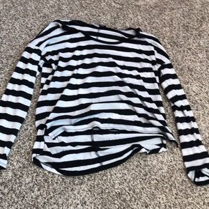 Women’s long sleeve